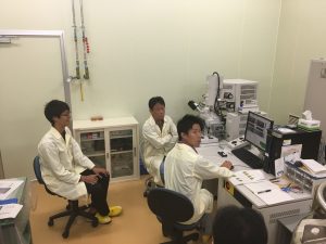 集束イオンビーム加工観察装置